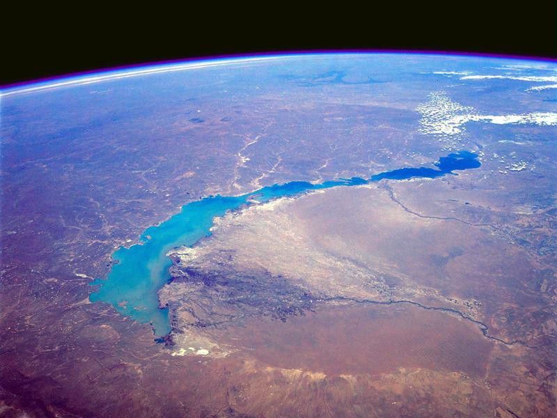 The World's Largest Lakes