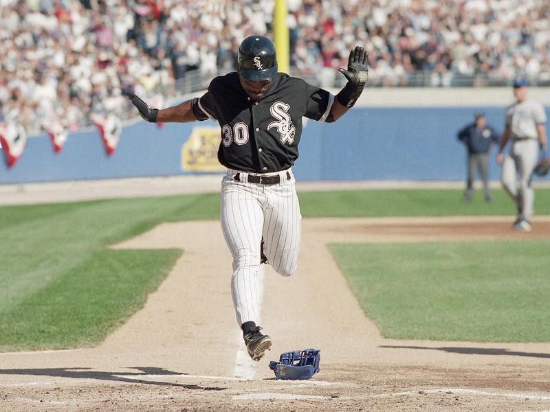 Tim Raines scores the only Chicago White Sox run