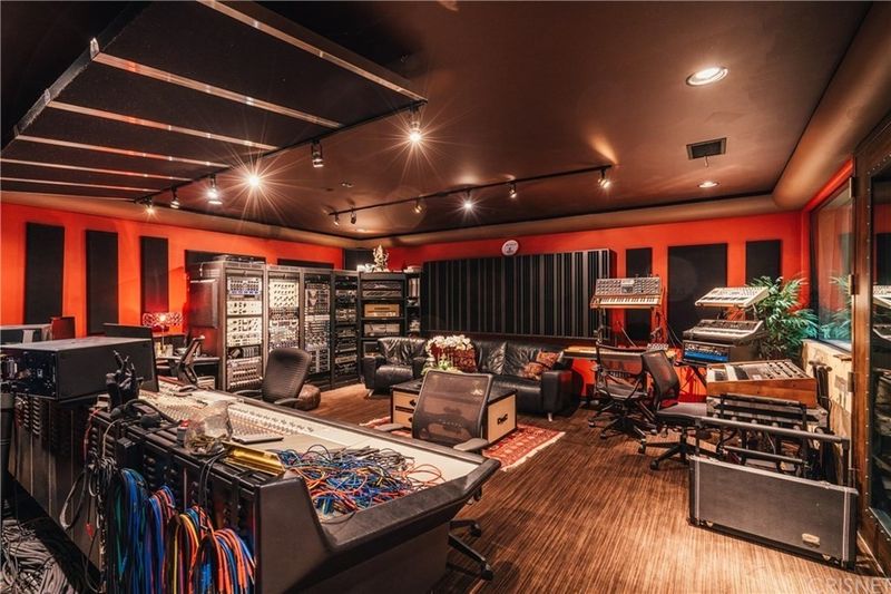Tommy Lee's recording studio