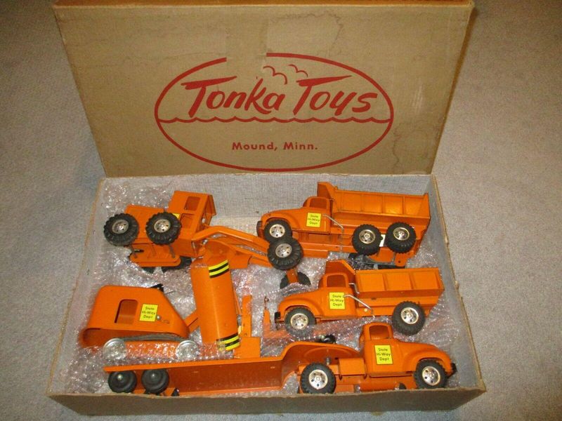 Tonka B-210 Road Builders Set