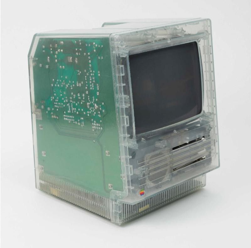 Translucent Macintosh SE Case