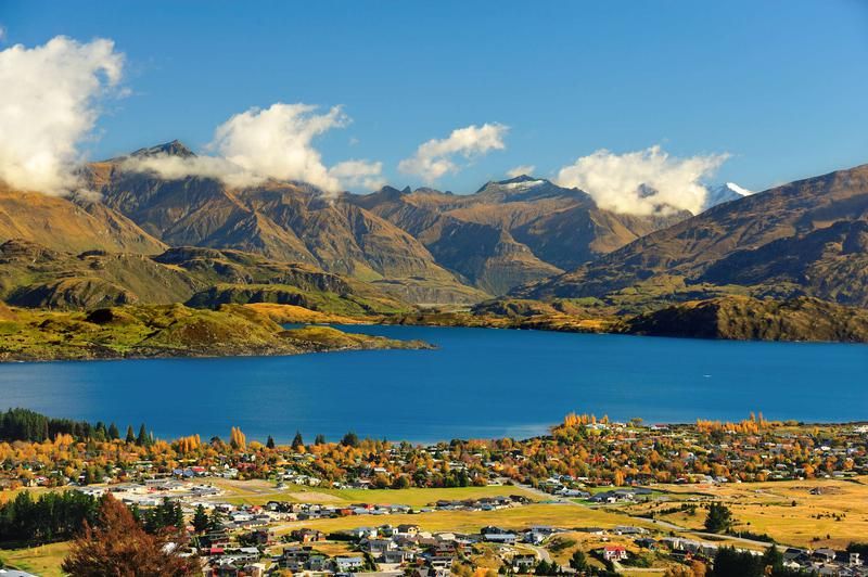 Wanaka makes a strong case that Southern Alps &gt; Swiss Alps.