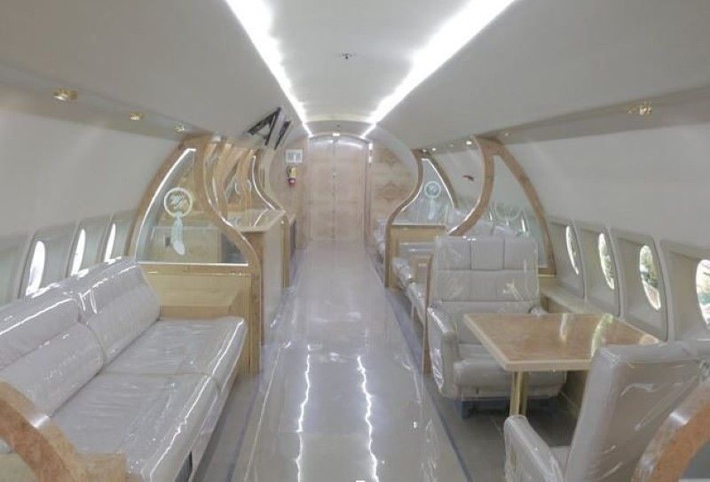Wayne Newton's private jet