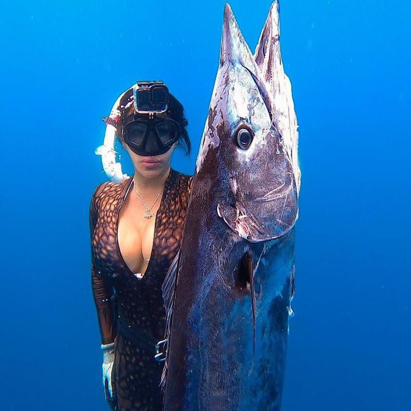 Woman catches first wahoo