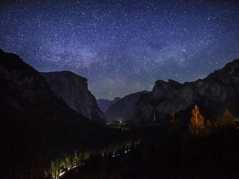 Yosemite Valley night view
